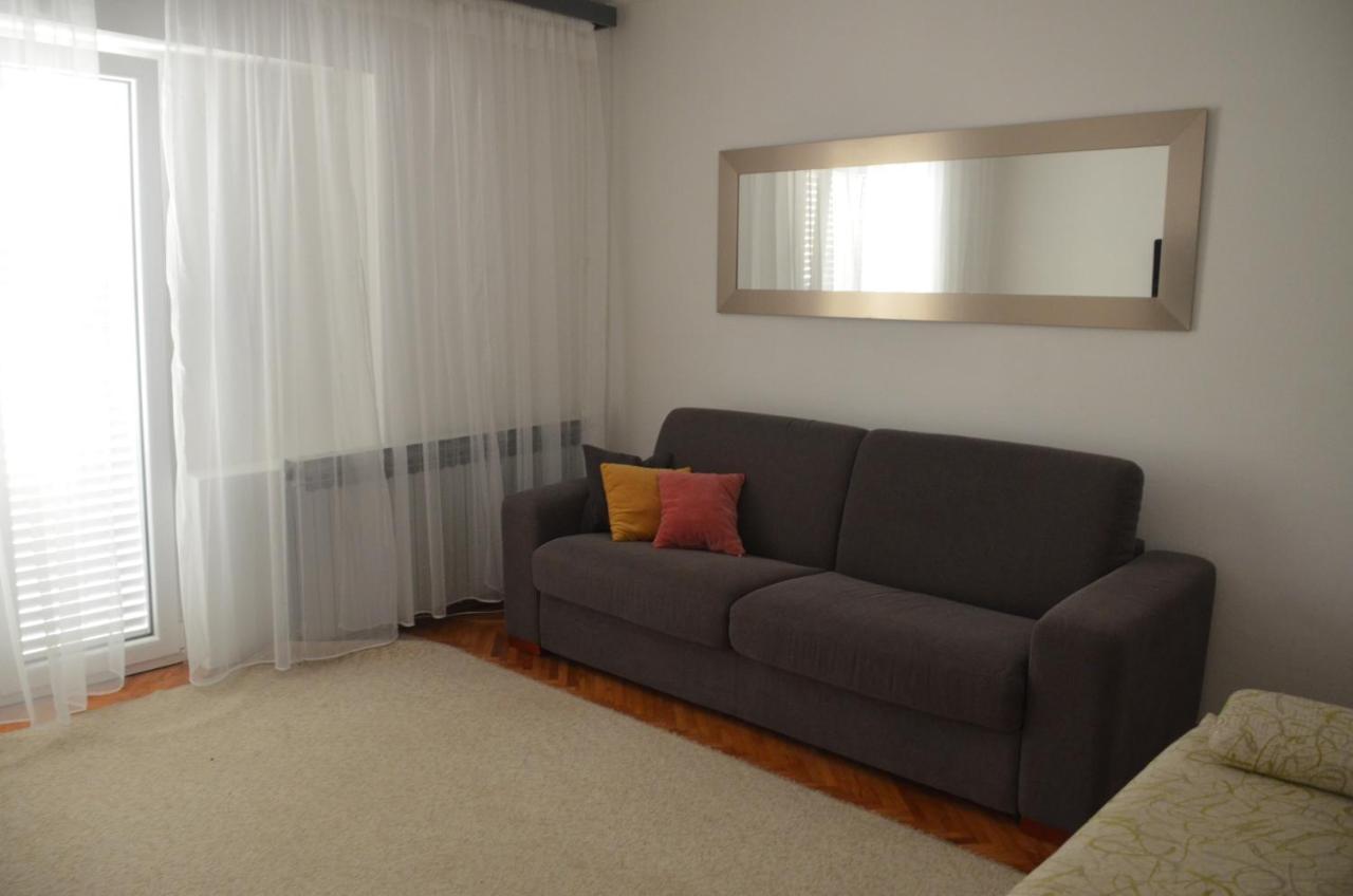 Corina & Franco Apartment Senj  Ngoại thất bức ảnh
