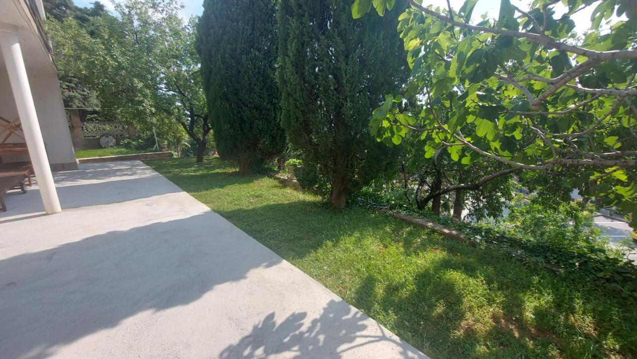Corina & Franco Apartment Senj  Ngoại thất bức ảnh