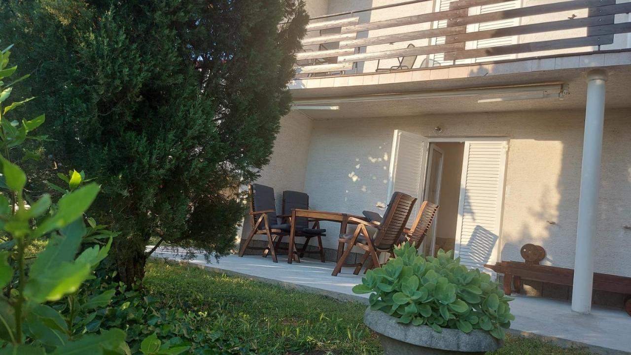 Corina & Franco Apartment Senj  Ngoại thất bức ảnh