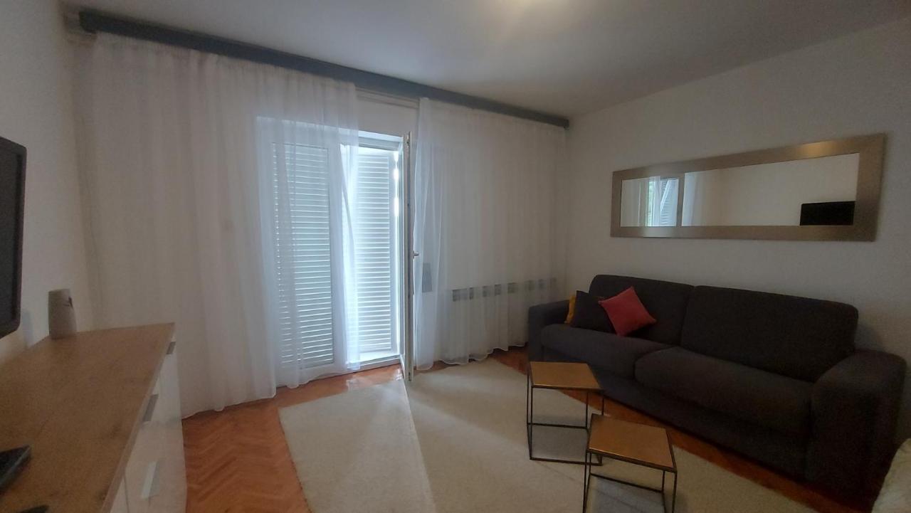 Corina & Franco Apartment Senj  Ngoại thất bức ảnh
